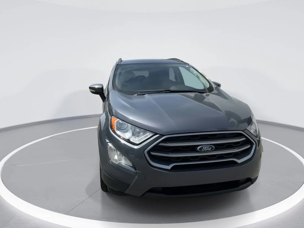 Used 2020 Gray Ford SE image 3