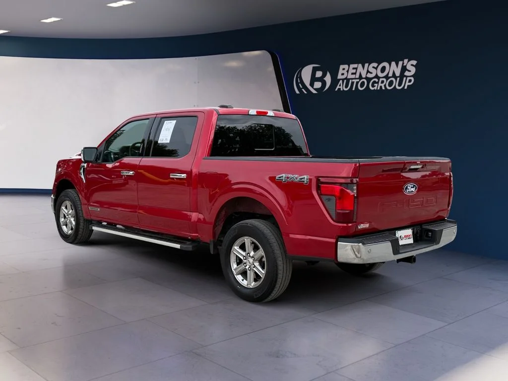Used 2024 Red Ford XLT image 3