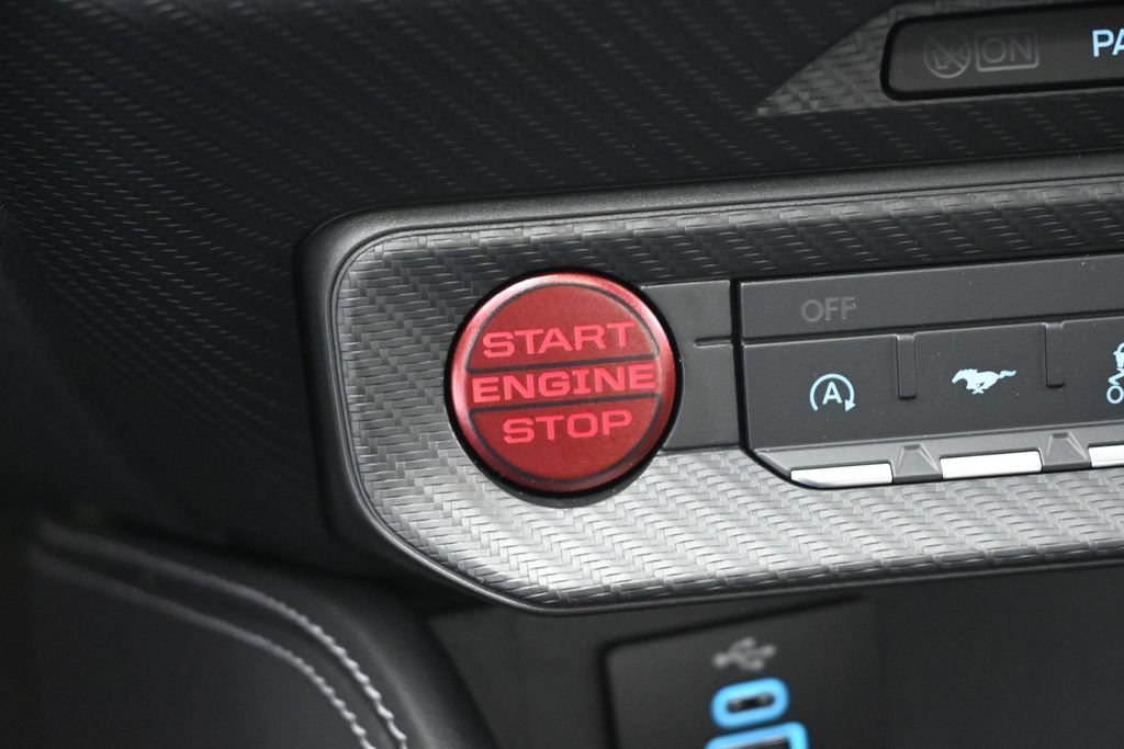 New 2026 Avalanche Gray Ford GT Premium image 13