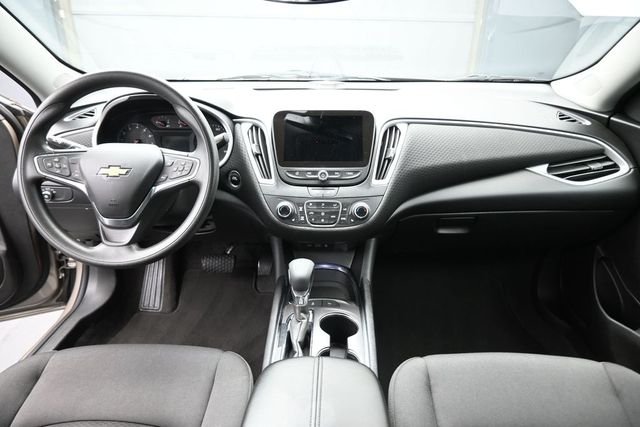 Used 2024 Gray Chevrolet LT image 12