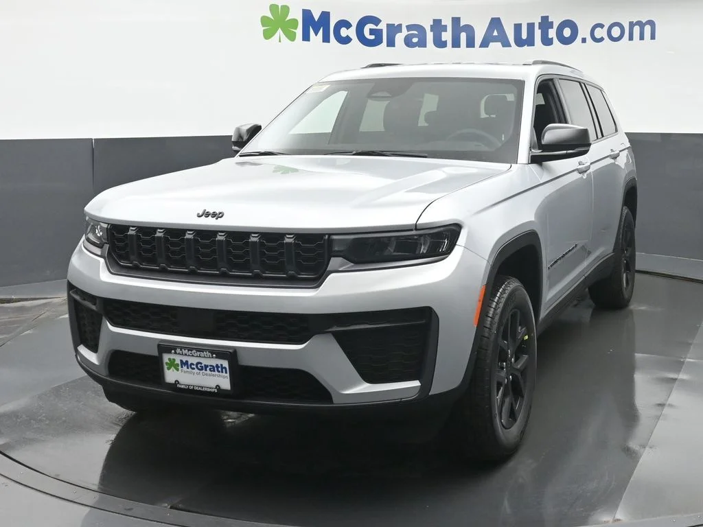 New 2026 Silver Jeep Altitude image 20