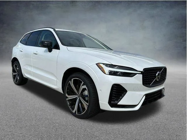 2025 Volvo XC60 Plug-In Hybrid T8 Ultra