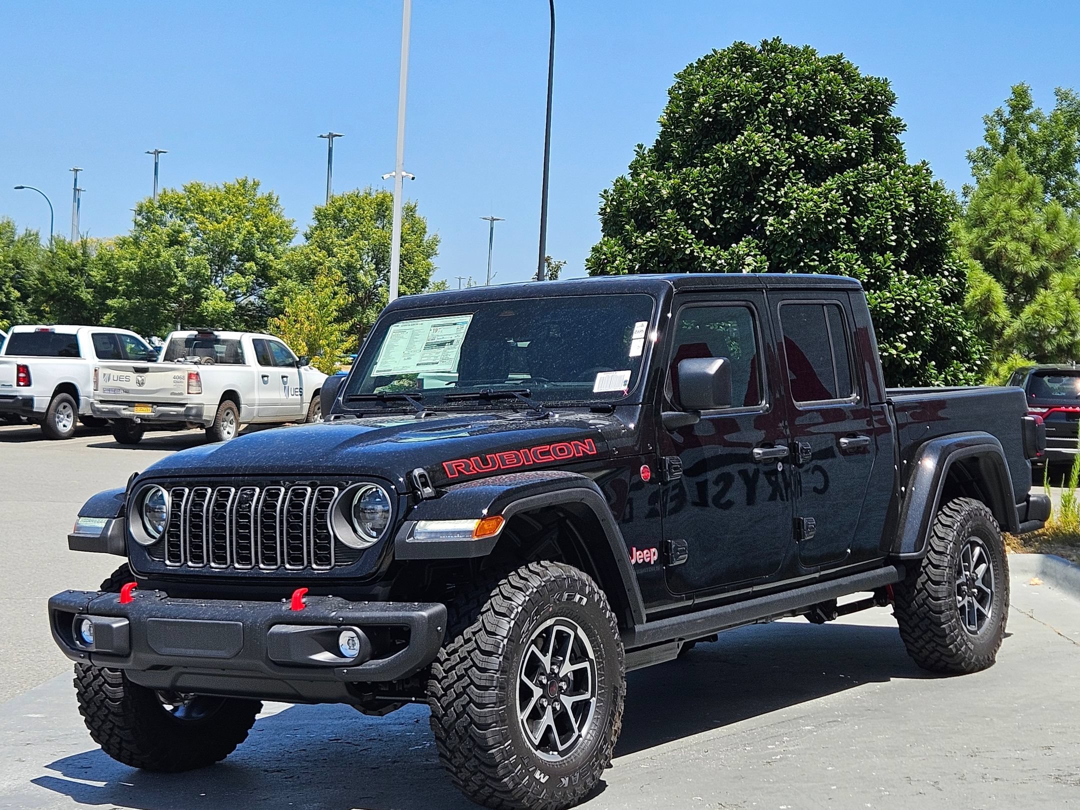 New 2026 Black Clear-Coat Exterior Paint Jeep Rubicon X image 3