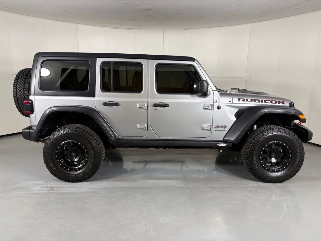 Used 2021 Silver Jeep Unlimited Rubicon image 9