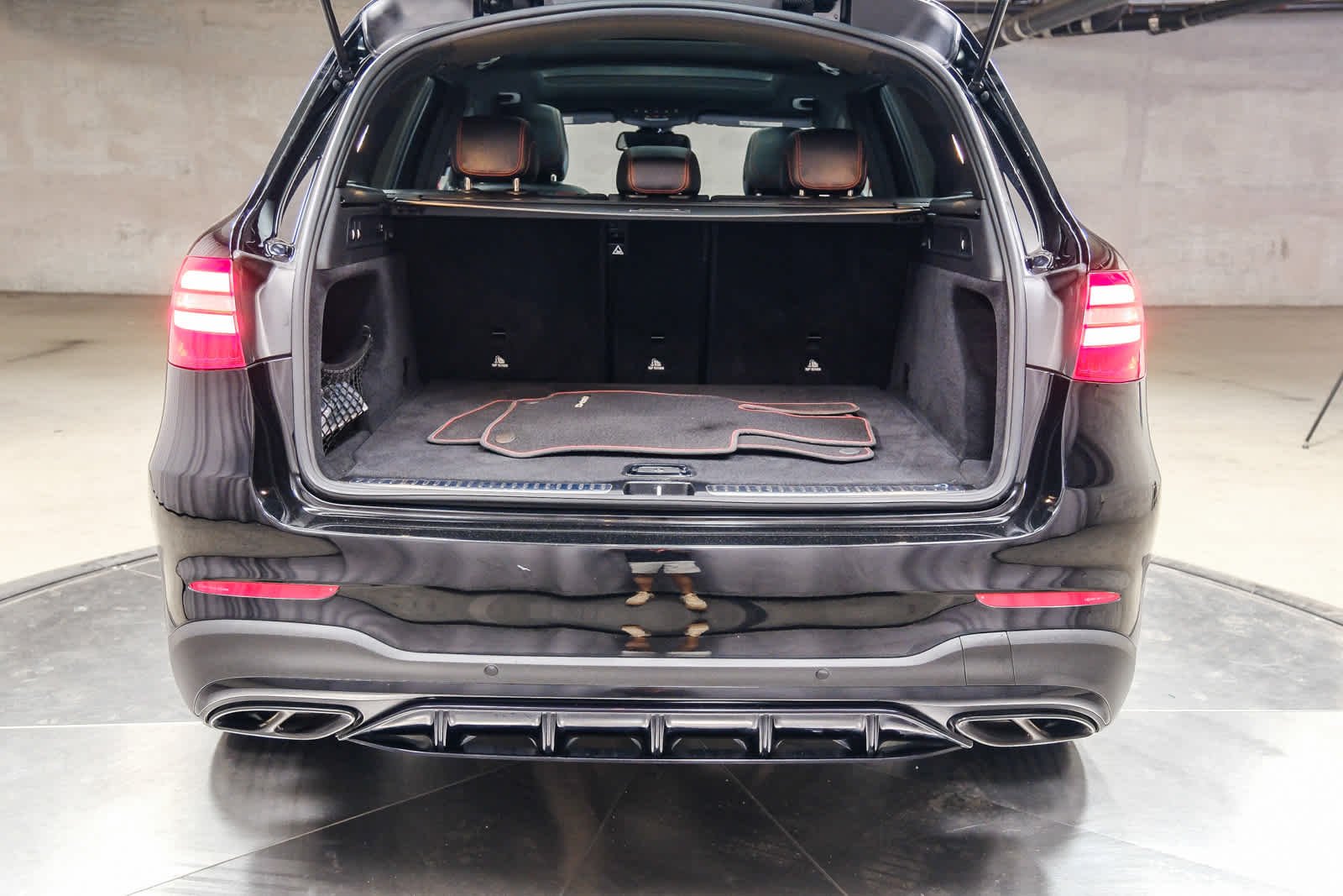 Used 2019 Black Mercedes-Benz AMG® GLC 43 image 30