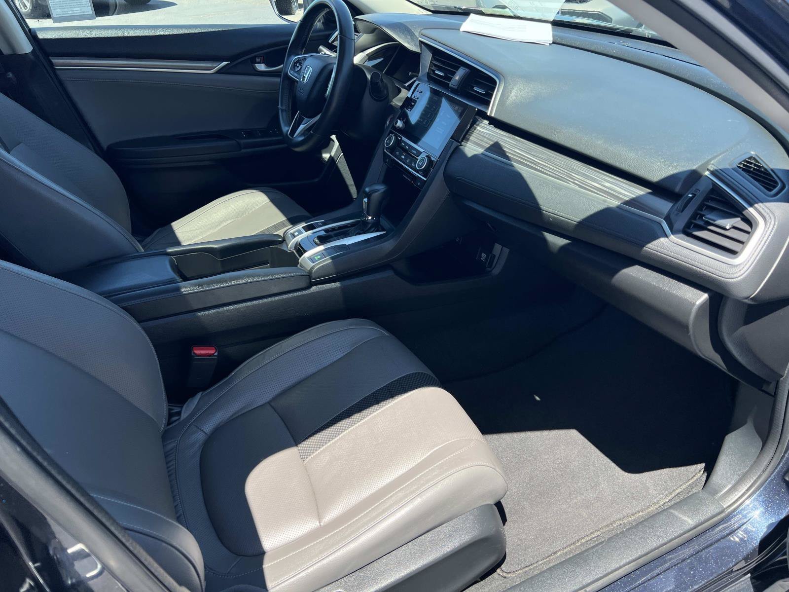 2021 Honda Civic EX-L - Photo 29