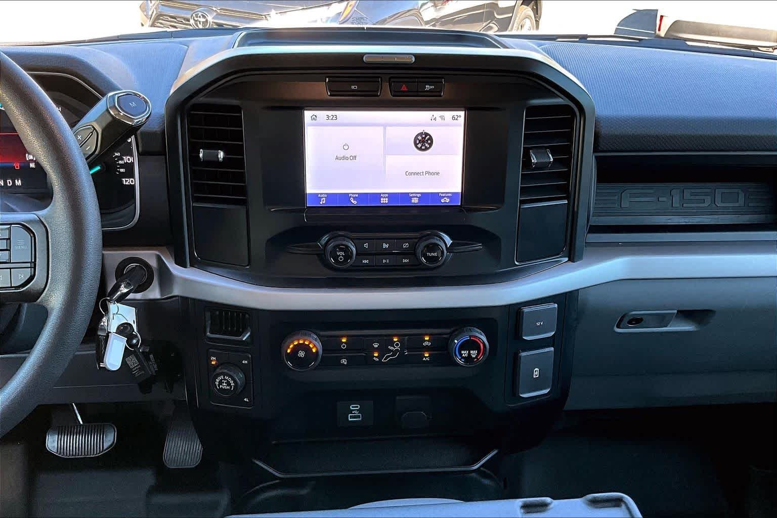 Used 2023 Oxford White Ford XL image 18