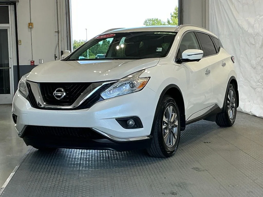 Used 2017 Nissan Murano SL with VIN 5N1AZ2MG0HN202196 for sale in Gallatin, TN
