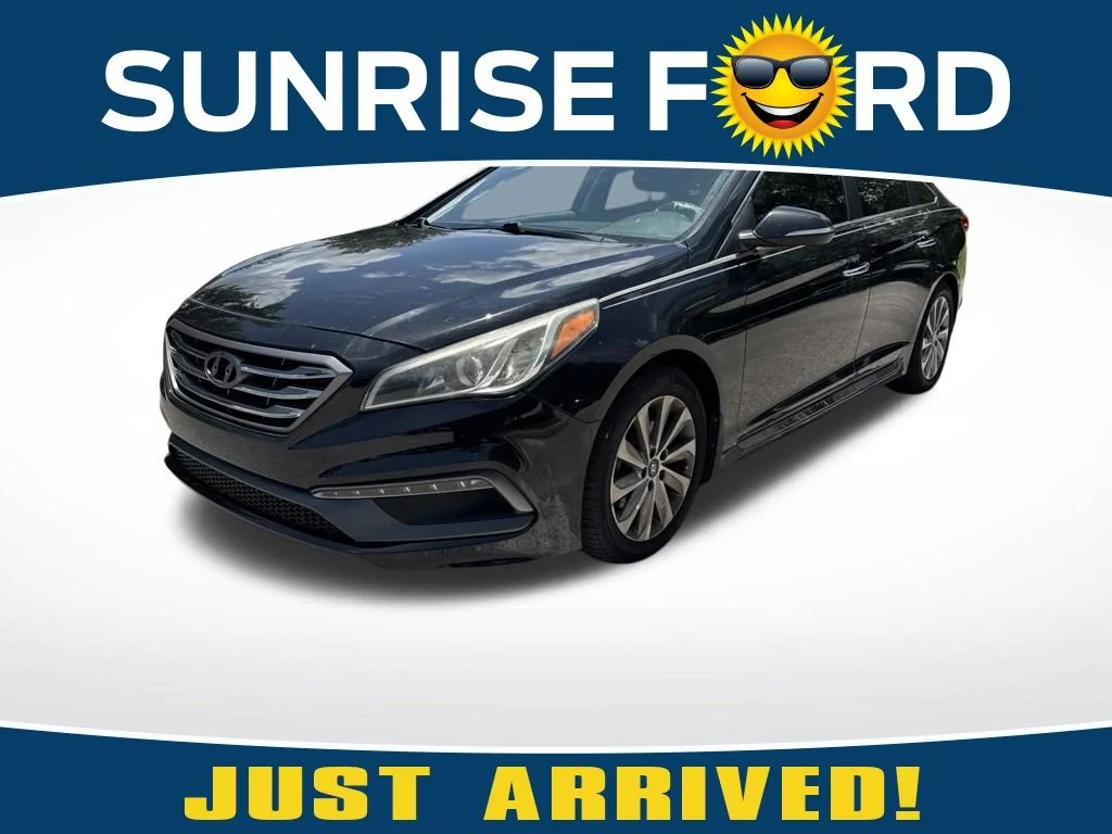 Used 2017 Phantom Black Hyundai Sport image 1