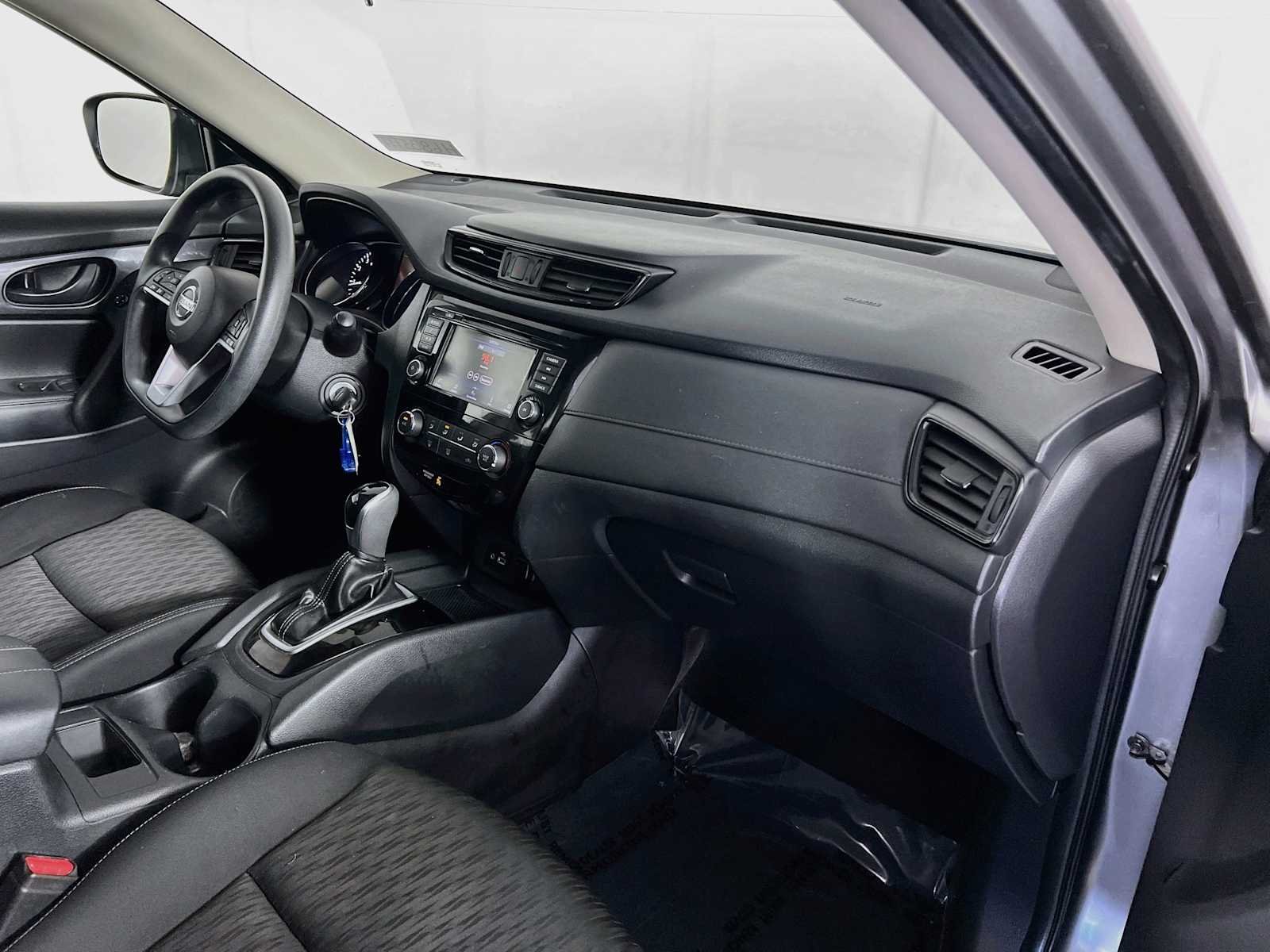 Used 2020 Gun Metallic Nissan S image 28