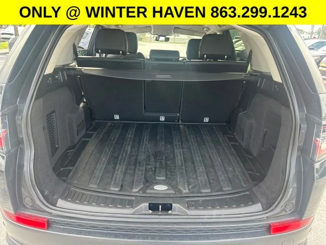 Used 2021 Black Land Rover S image 8
