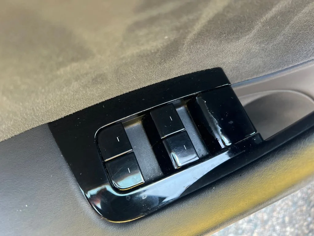 Used 2020 Black Tesla Long Range image 9