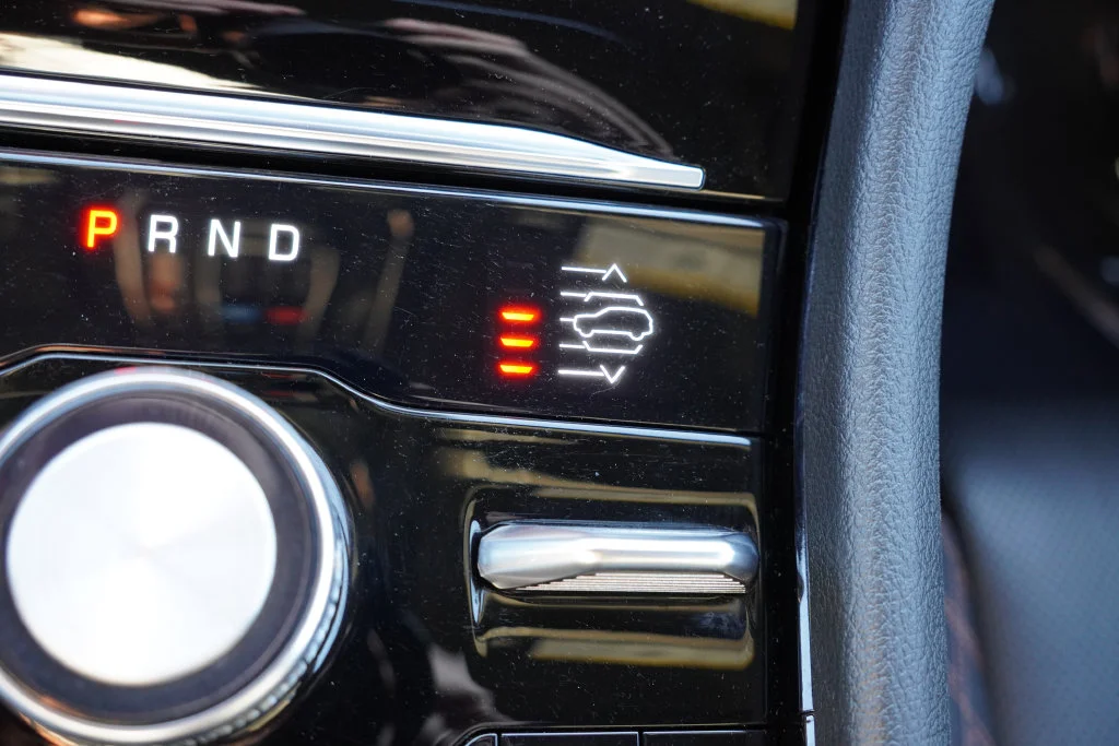 Certified Used 2025 Gray Jeep Summit image 35