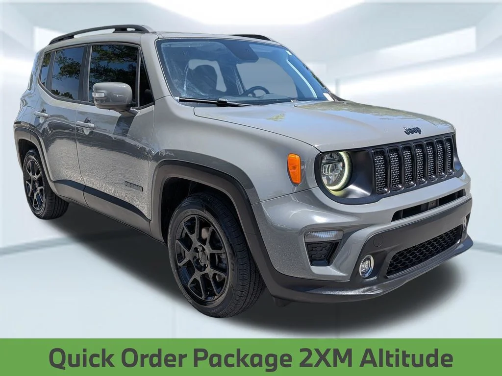 Used 2020 Gray Jeep Latitude image 9
