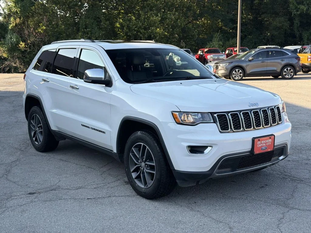 Used 2017 White Jeep Limited image 1