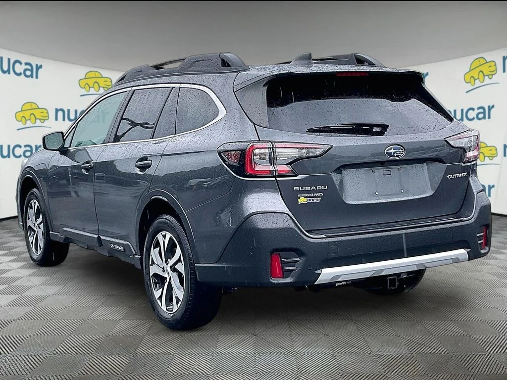 Used 2022 Magnetite Gray Metallic Subaru Limited image 4