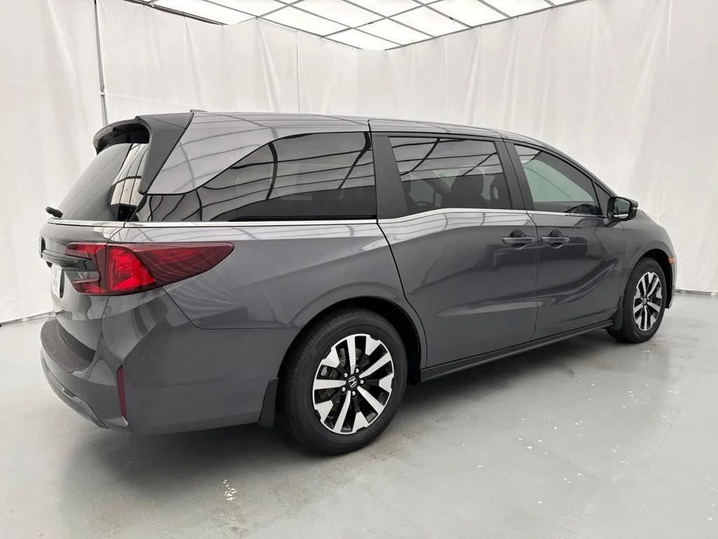 New 2026 Modern Steel Metallic Honda EX-L image 13