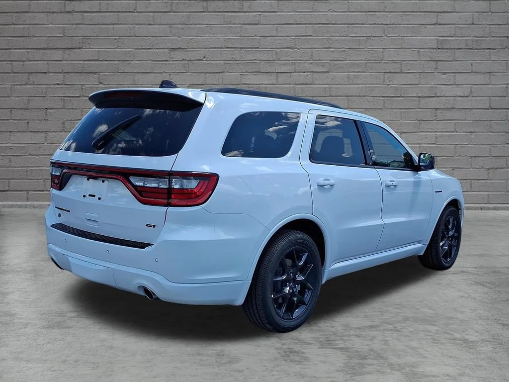New 2026 White Knuckle Clearcoat Dodge GT Plus HEMI V8 image 8