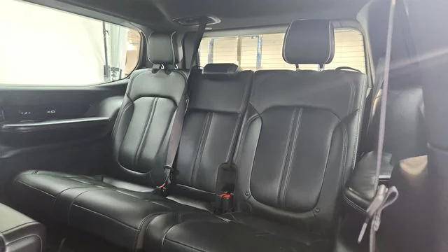 Used 2024 Black Jeep Series II image 21