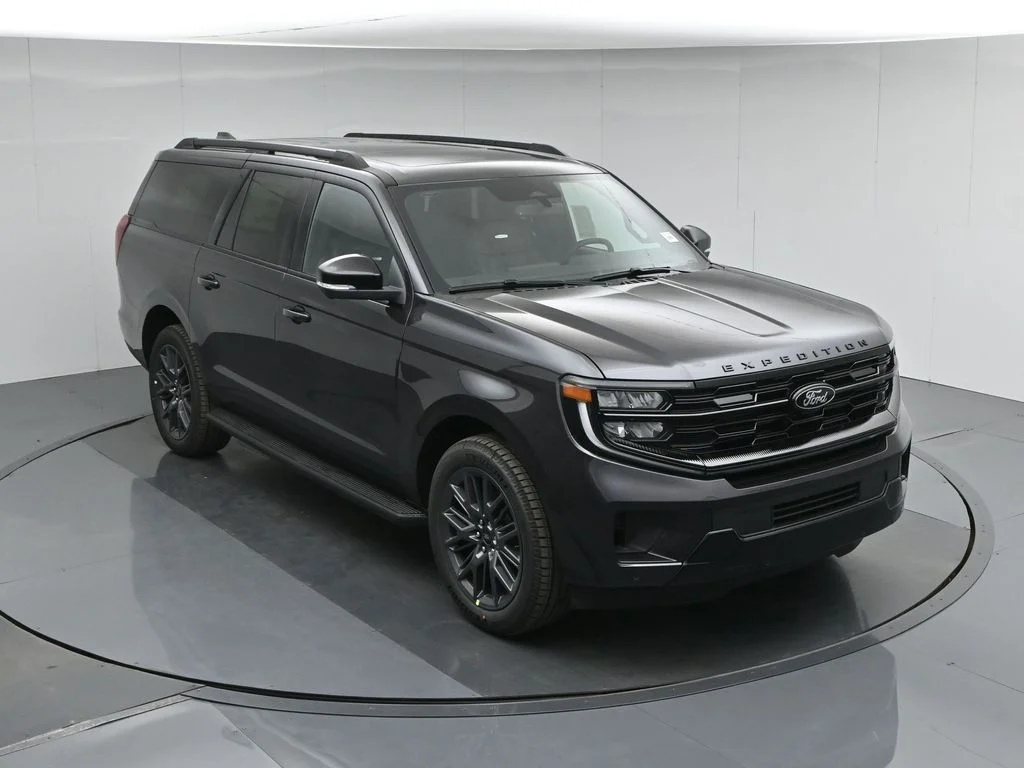New 2026 Gray Ford Platinum image 41