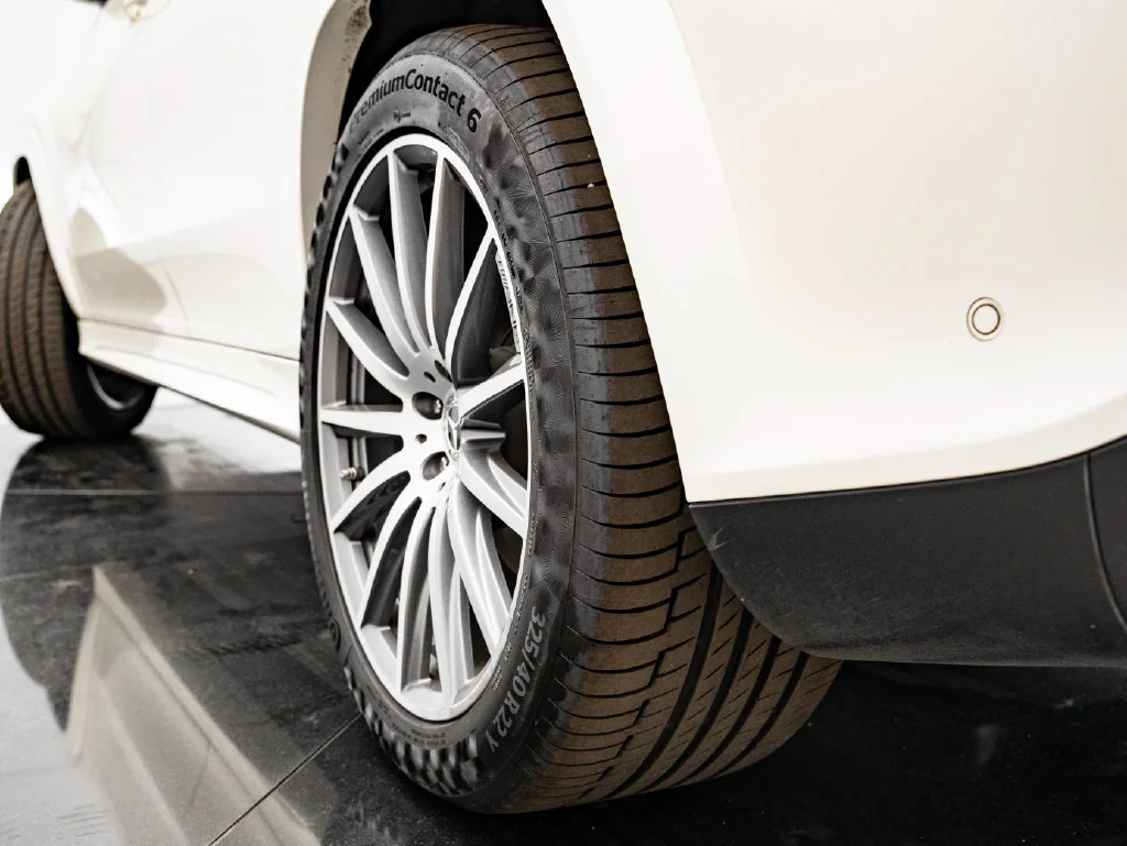 Used 2023 Manufaktur Diamond White Metallic Mercedes-Benz GLS 450 image 50