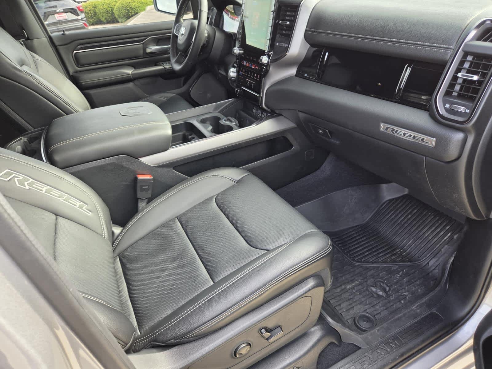 Used 2025 Billet Silver Metallic Clearcoat Ram Rebel image 9