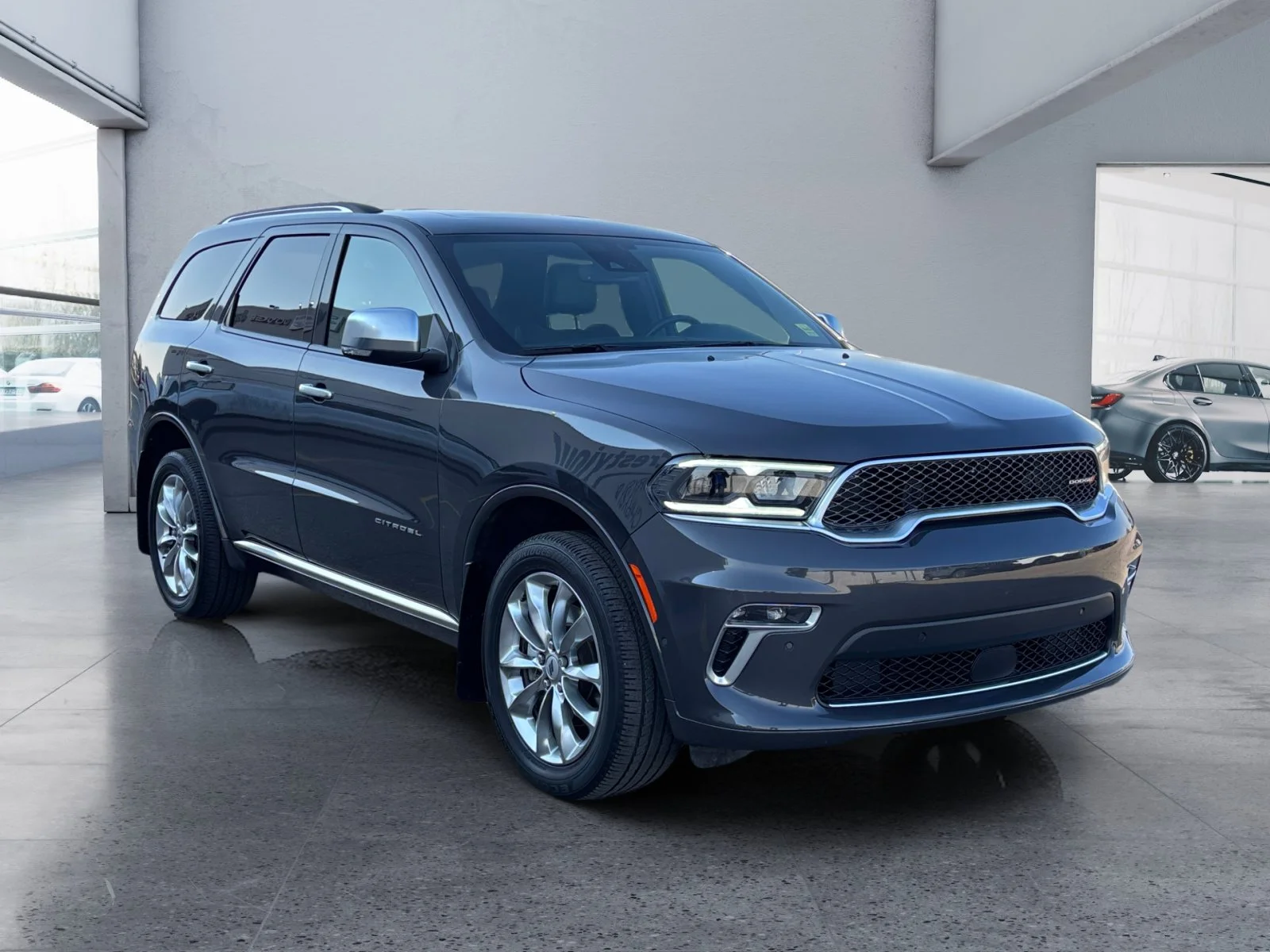 Certified Used 2023 VAPOR GREY Dodge Citadel image 7