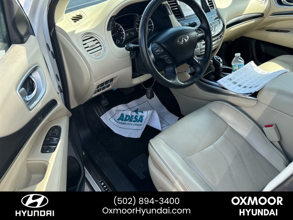 Used 2020 Majestic White INFINITI LUXE image 4