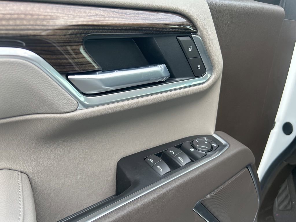2026 Chevrolet Silverado 1500 LT - Photo 14