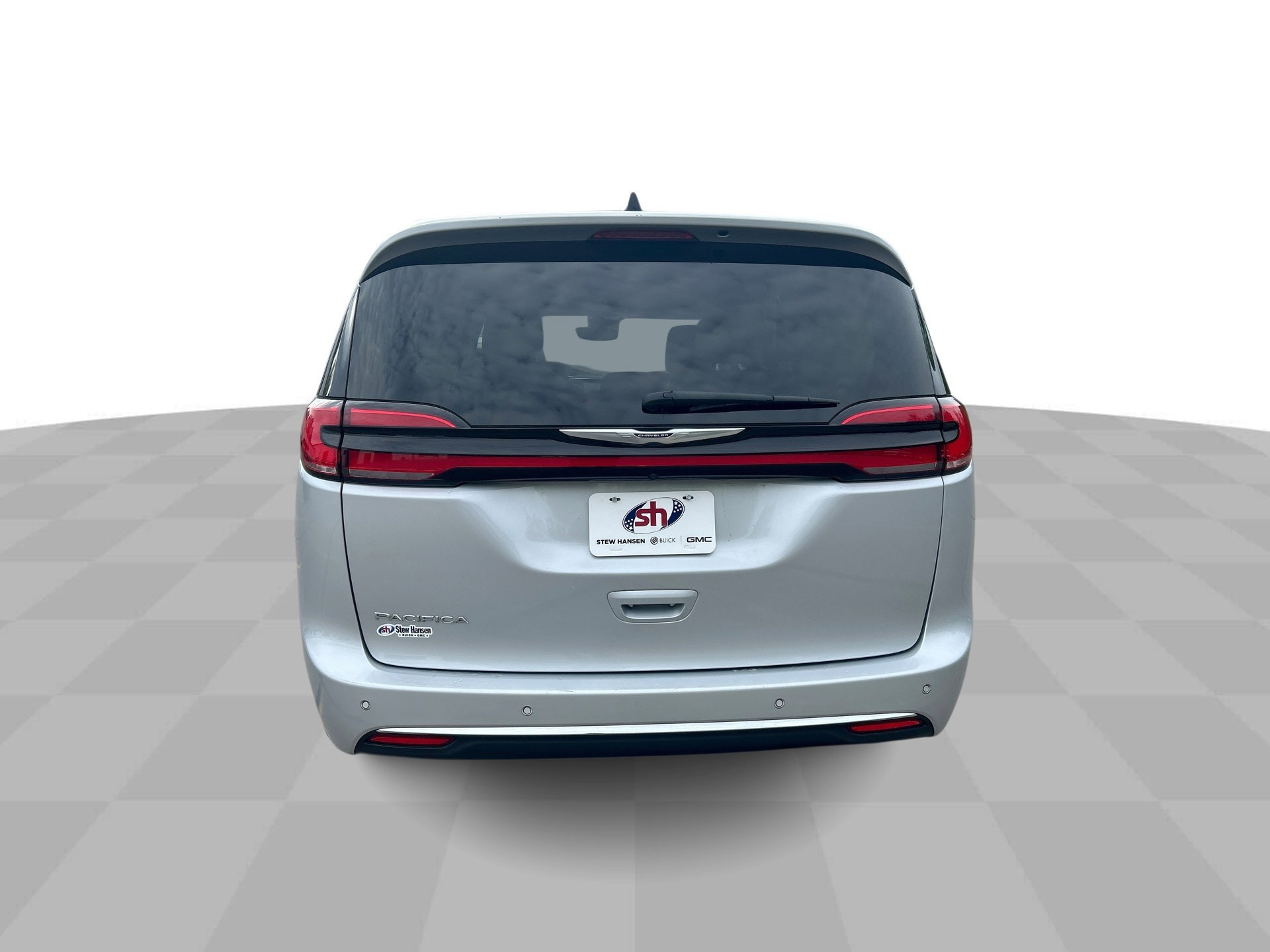 Used 2023 Silver Mist Clearcoat Chrysler Touring L image 7