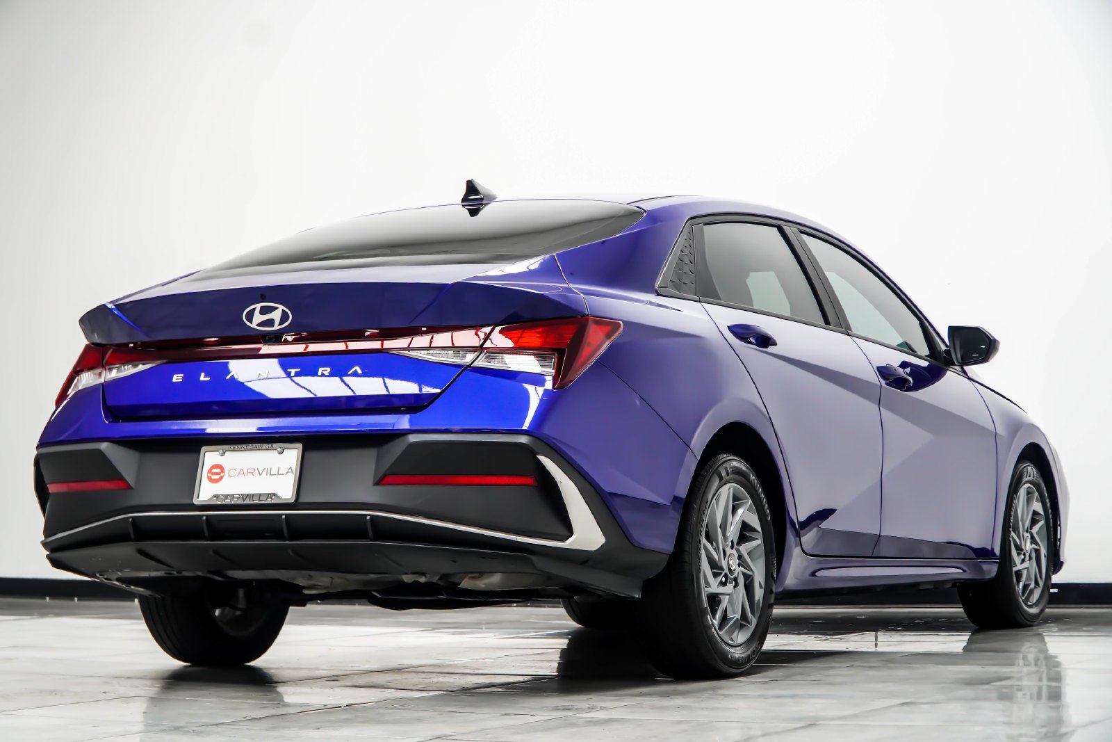 Used 2024 Blue Hyundai SEL image 14