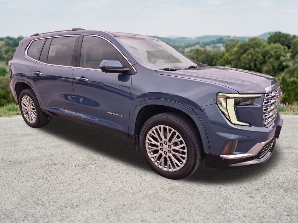 2024 GMC Acadia Denali FWD's photo