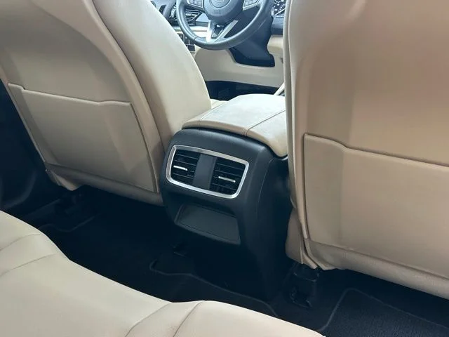 Used 2021  Acura Base image 57