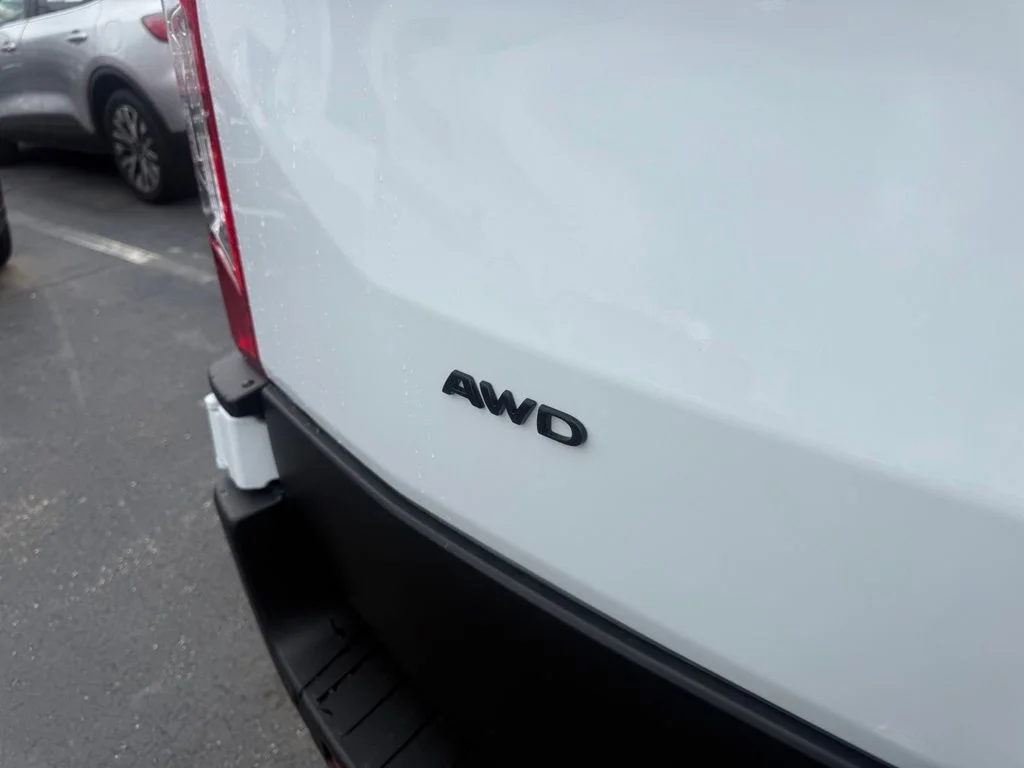 New 2026 Oxford White Ford Cargo Van image 37