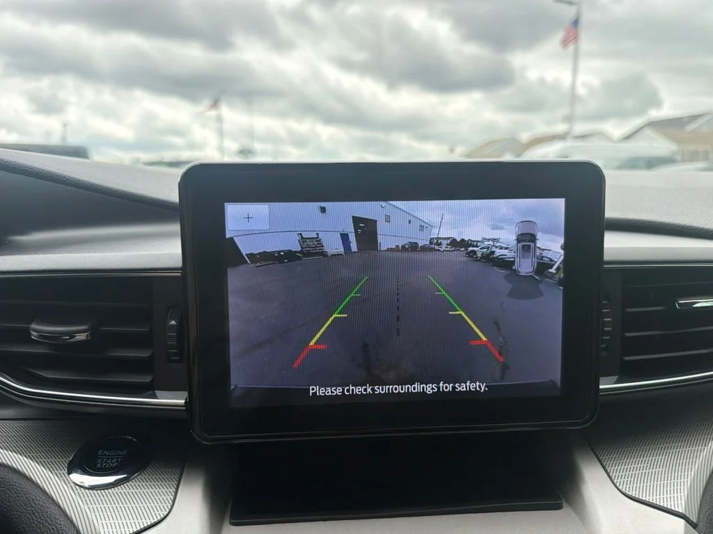 Used 2023 Black Ford XLT image 29
