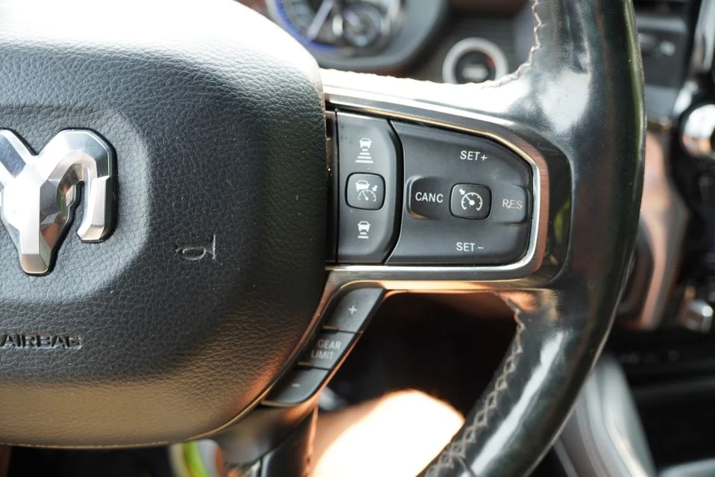 Used 2019 Diamond Black Crystal Pearlcoat Ram Limited image 37