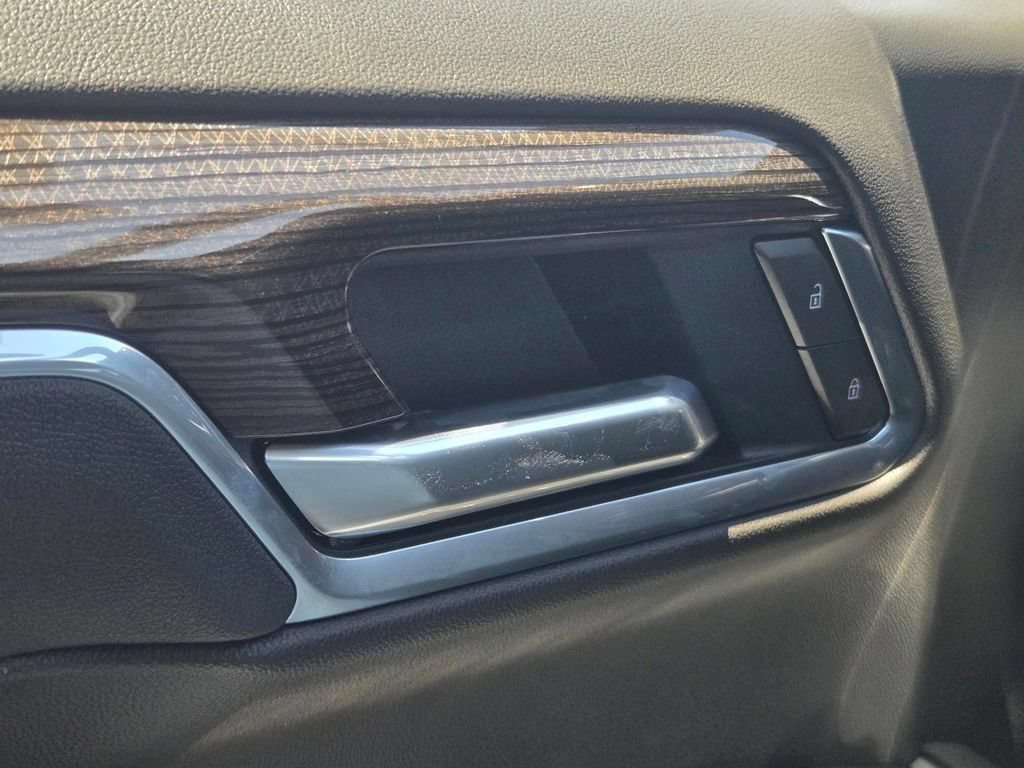 2026 Chevrolet Silverado 1500 RST - Photo 18