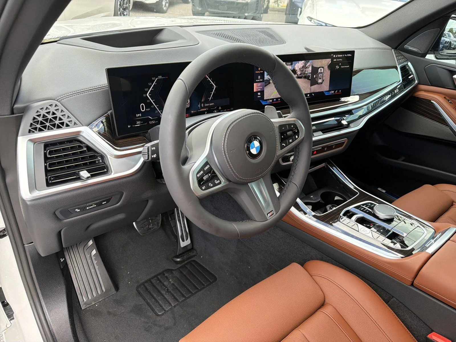 New 2026 Mineral White Metallic BMW xDrive40i image 28