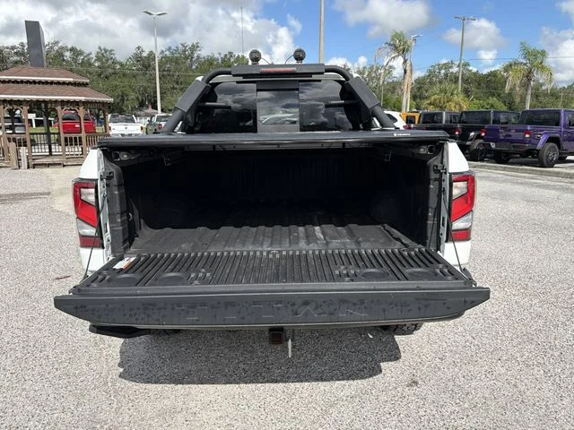 Used 2024 White Nissan PRO-4X image 10