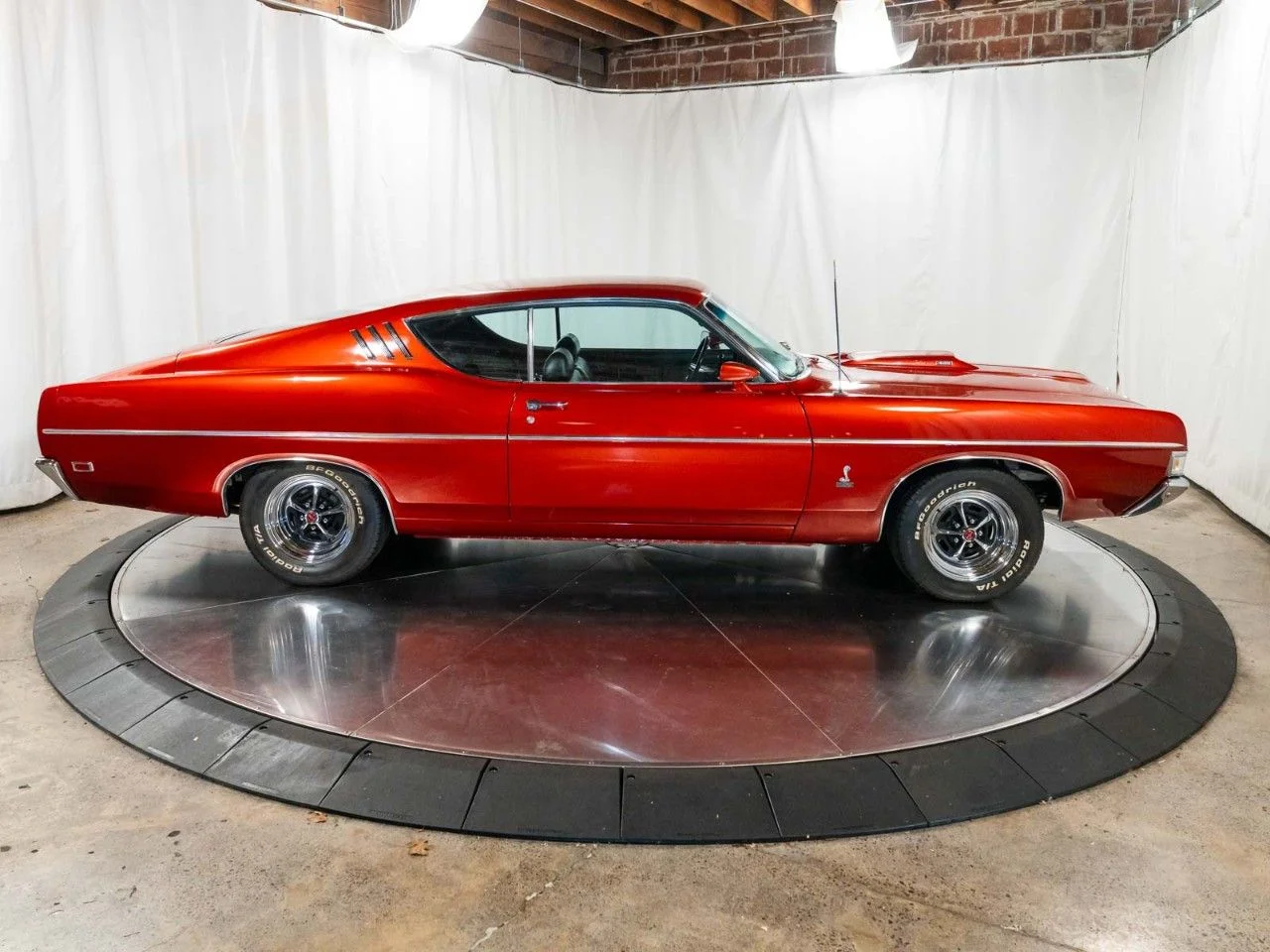 Used 1969 Red Ford 2 Door Sports Roof image 10