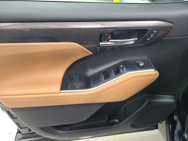 New 2026 Blueprint Toyota Platinum image 21
