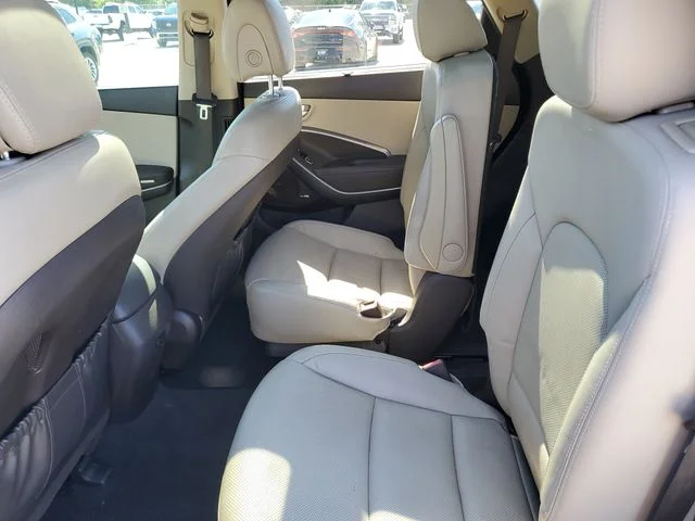 Used 2015 Red Hyundai Limited image 11