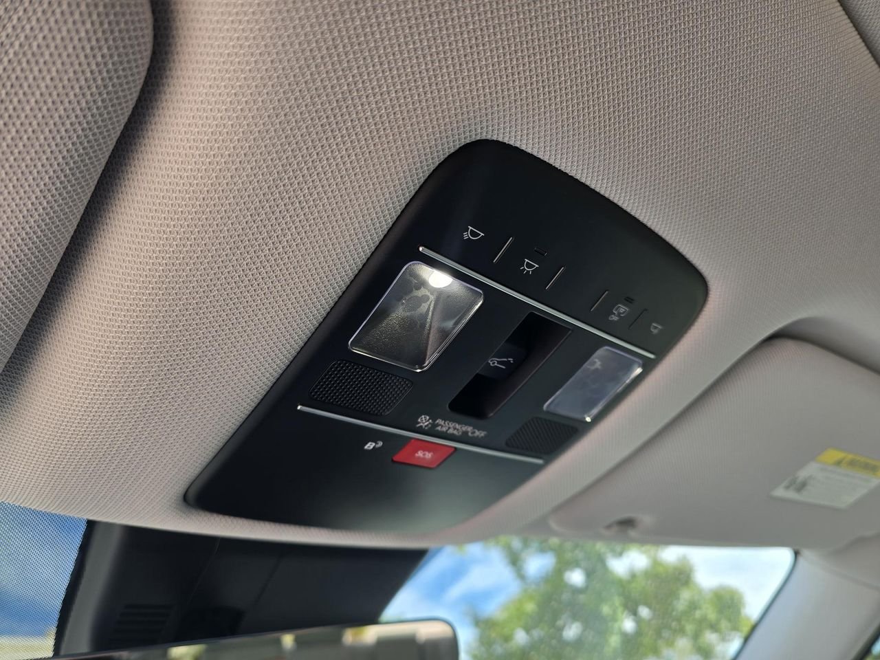 New 2027 Abyss Black Pearl Hyundai SEL Premium 7P image 25
