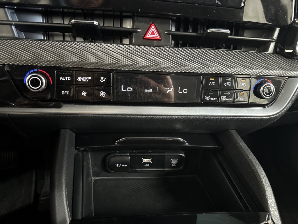 Used 2023 Snow White Pearl Kia LX image 25