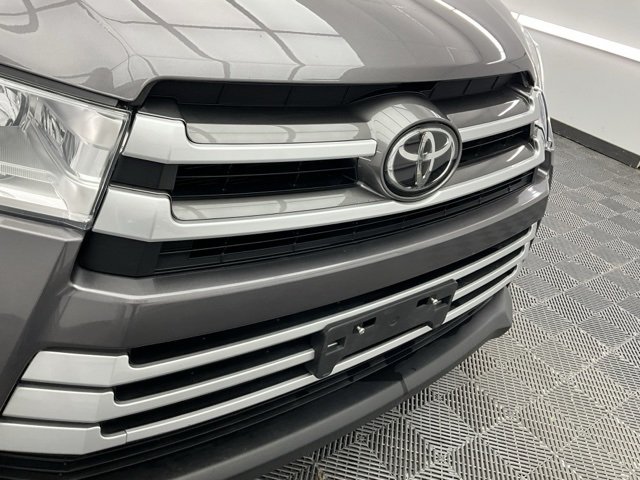 2019 Toyota Highlander XLE photo 3