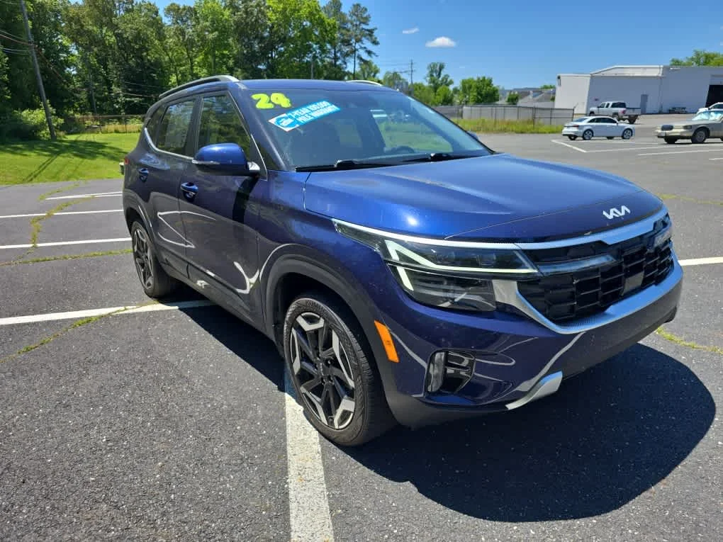 Certified Used 2024 Dark Ocean Blue Kia SX image 8