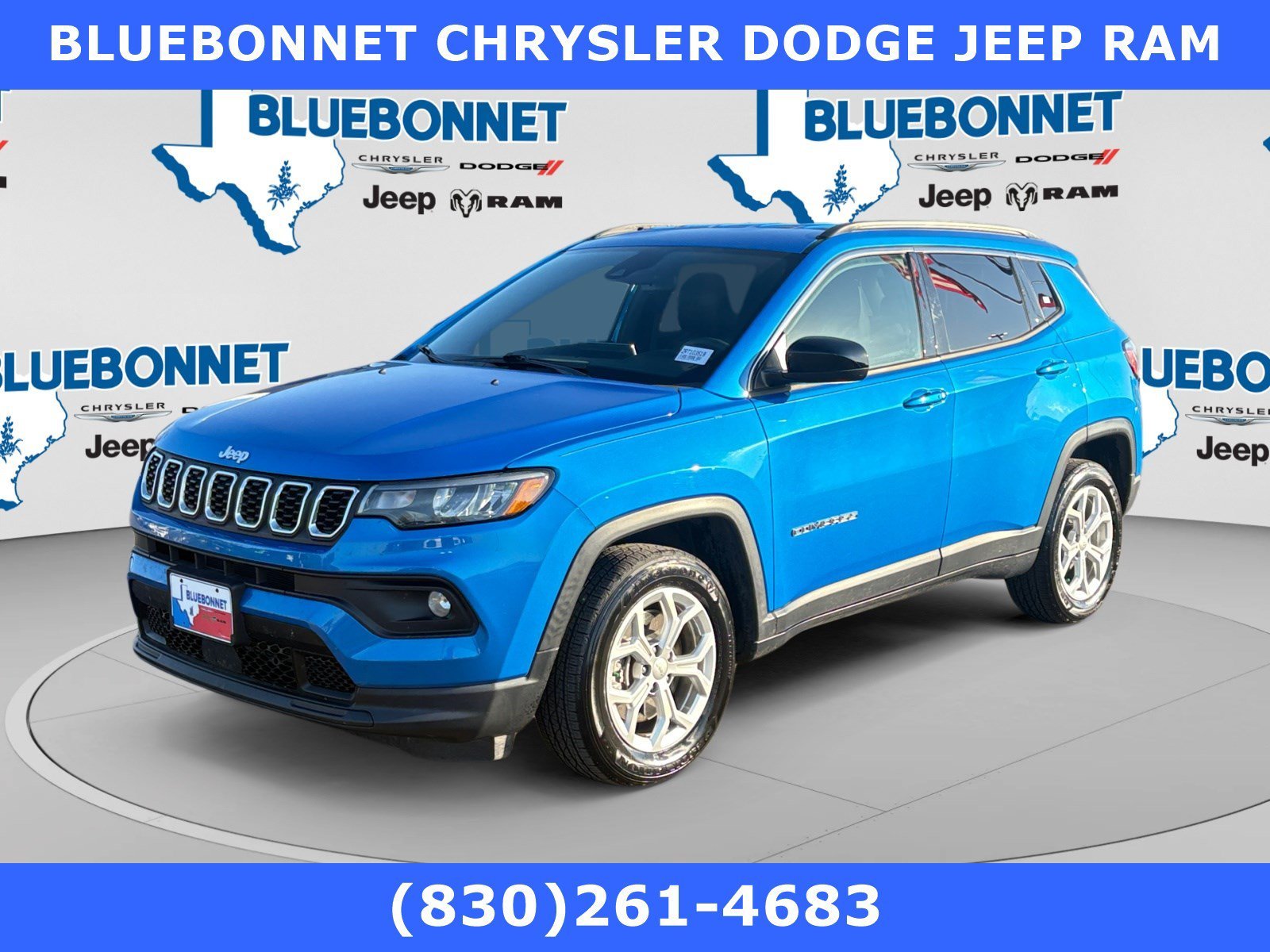 Used 2024 Hydro Blue Pearlcoat Jeep Latitude image 1