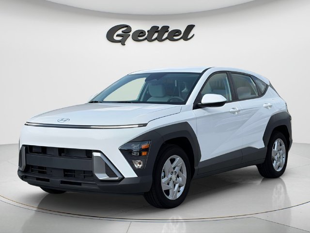 2027 Hyundai KONA SE FWD