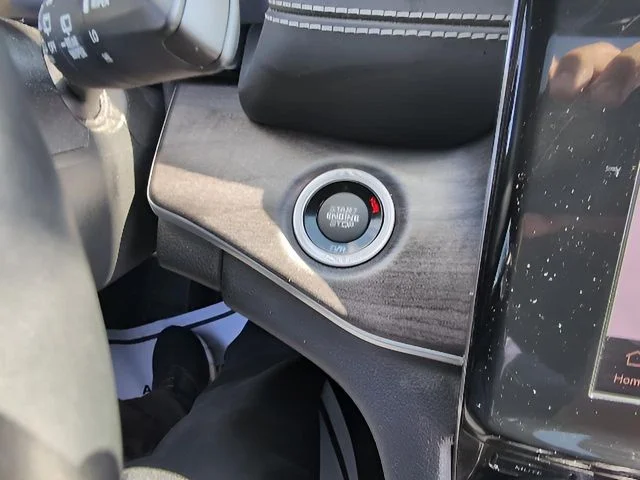 2022 Jeep Grand Cherokee Overland - Photo 34