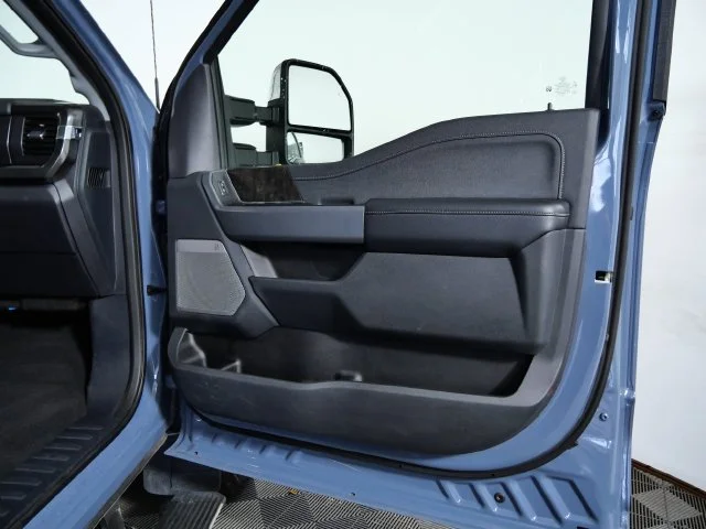 Used 2023 Gray Ford Lariat image 12